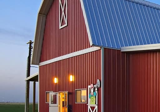 Custom metal building barn | Bunger Steel