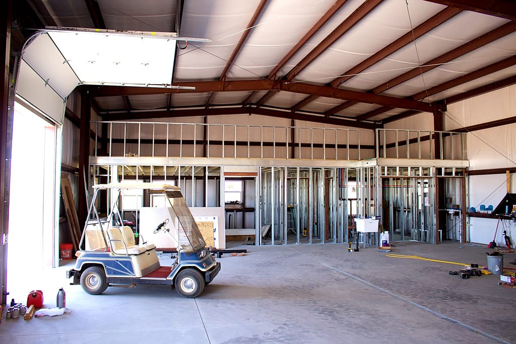 Maynard Garage Bunger Steel